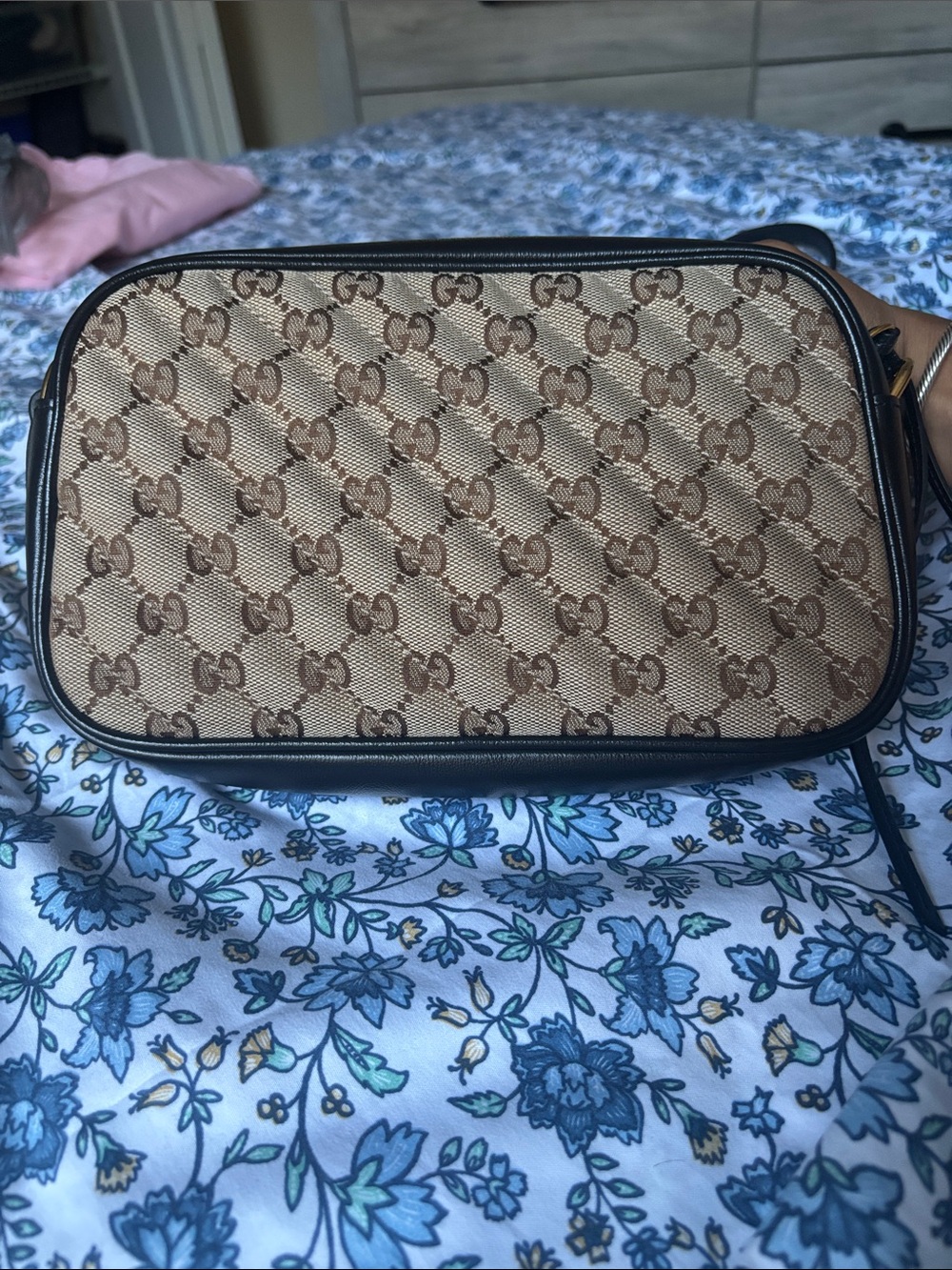 Gucci GG Marmont Shoulder Bag Diagonal Quilted GG Canvas Small - Picture 7 of 9